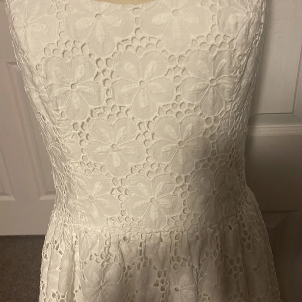 Lilly Pulitzer White Eyelet Sleeveless Dress - Picture 2 of 5